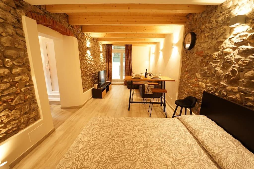 Loft Sofia A Pochi Metri Dal Mare Apartment Moneglia Luaran gambar